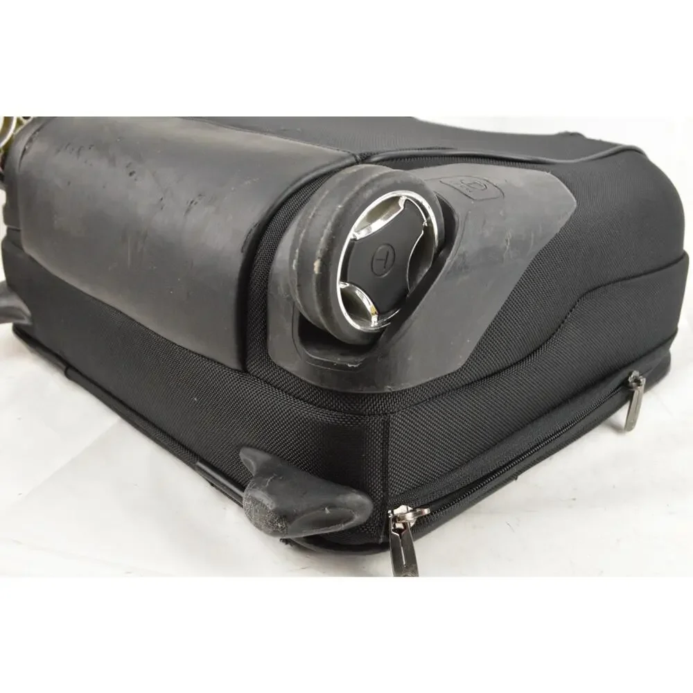Tumi pre owned